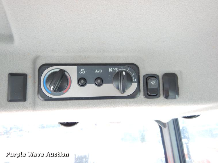 image for item EI9019 2016 Kubota L3560 HST tractor