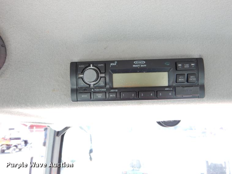 image for item EI9019 2016 Kubota L3560 HST tractor