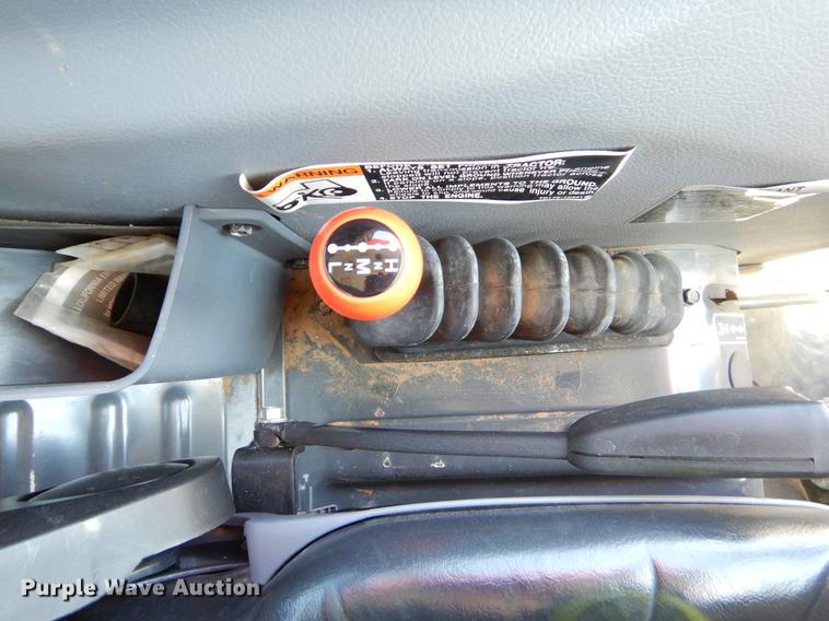 image for item EI9019 2016 Kubota L3560 HST tractor