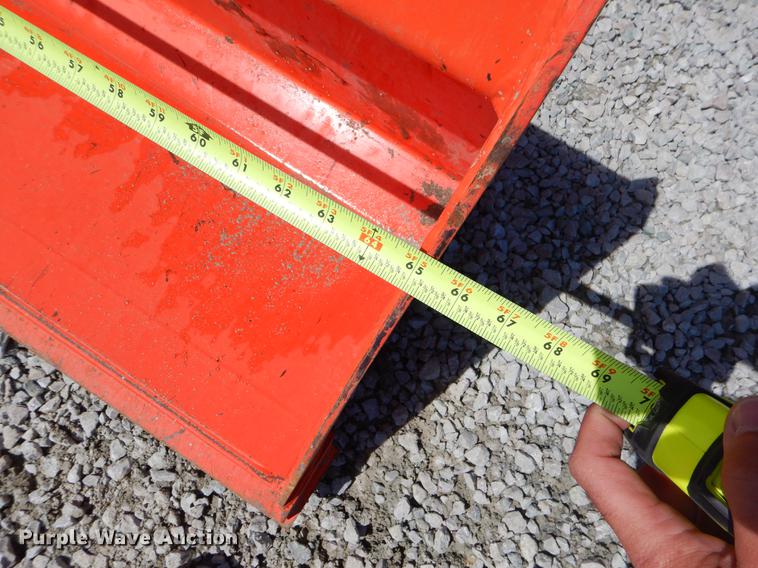 image for item EI9019 2016 Kubota L3560 HST tractor