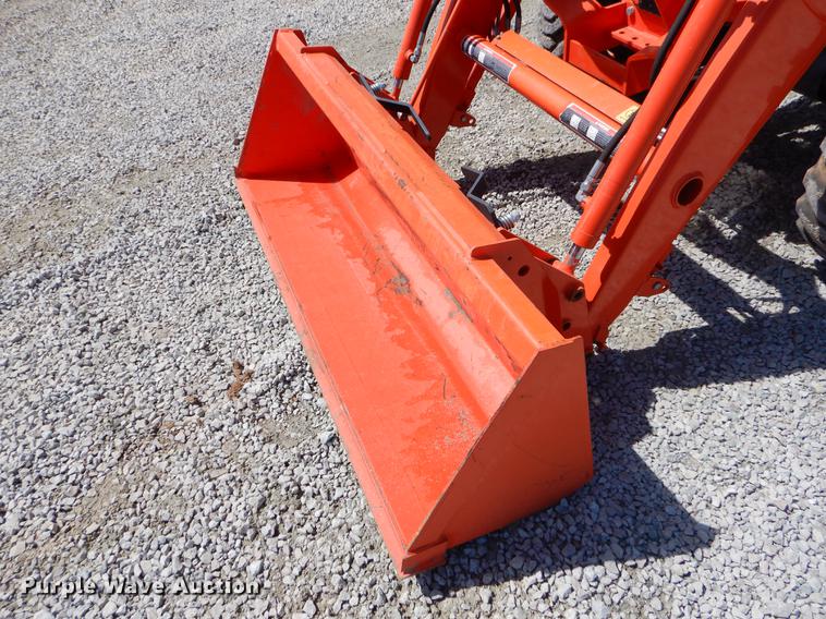 image for item EI9019 2016 Kubota L3560 HST tractor