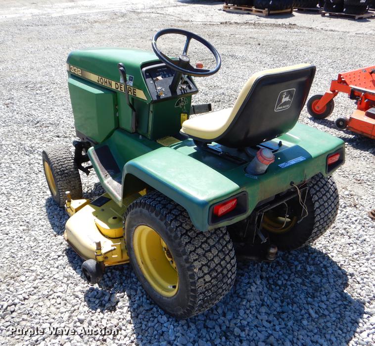 image for item EI9020 John Deere 332 lawn mower