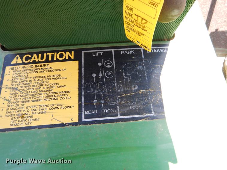 image for item EI9020 John Deere 332 lawn mower