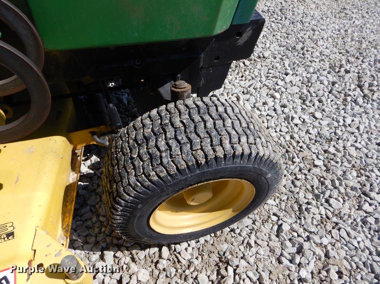 image for item EI9020 John Deere 332 lawn mower