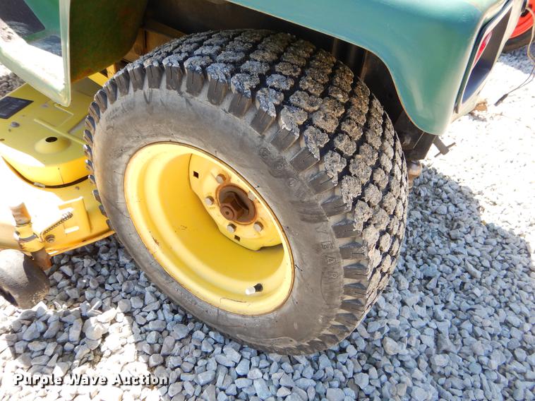 image for item EI9020 John Deere 332 lawn mower