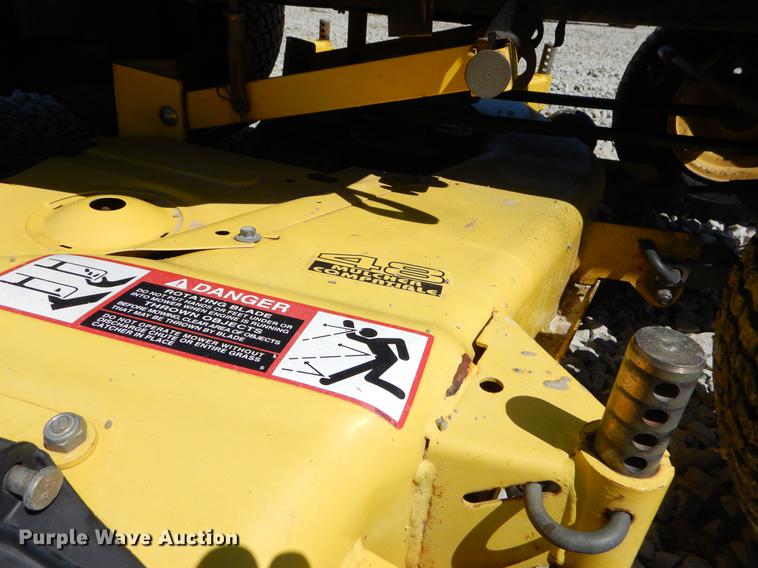 image for item EI9020 John Deere 332 lawn mower