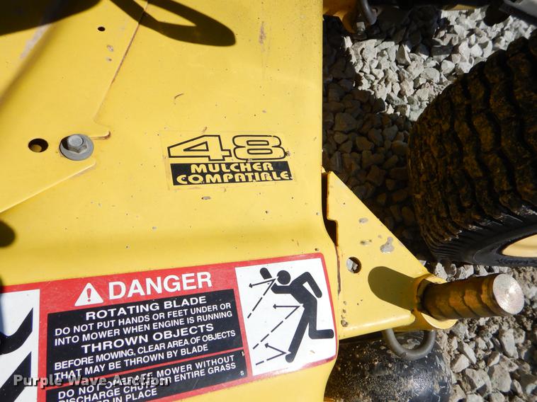 image for item EI9020 John Deere 332 lawn mower