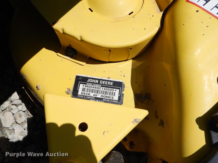 image for item EI9020 John Deere 332 lawn mower