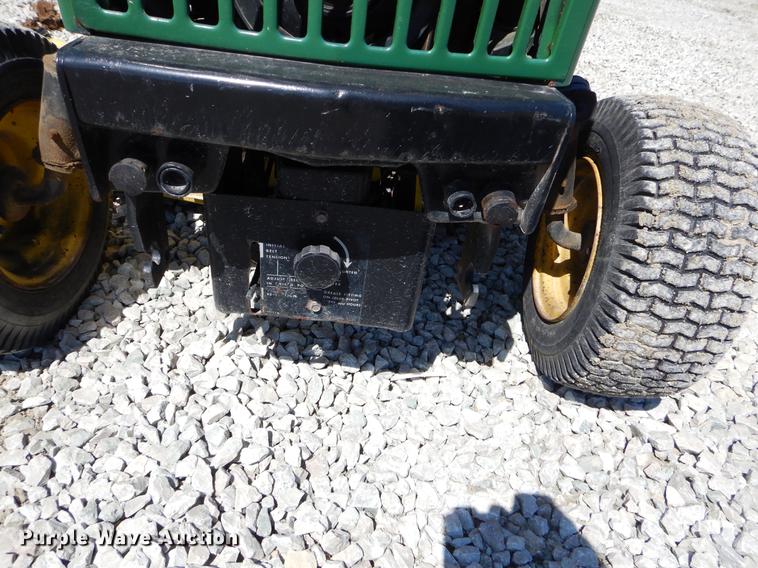 image for item EI9020 John Deere 332 lawn mower