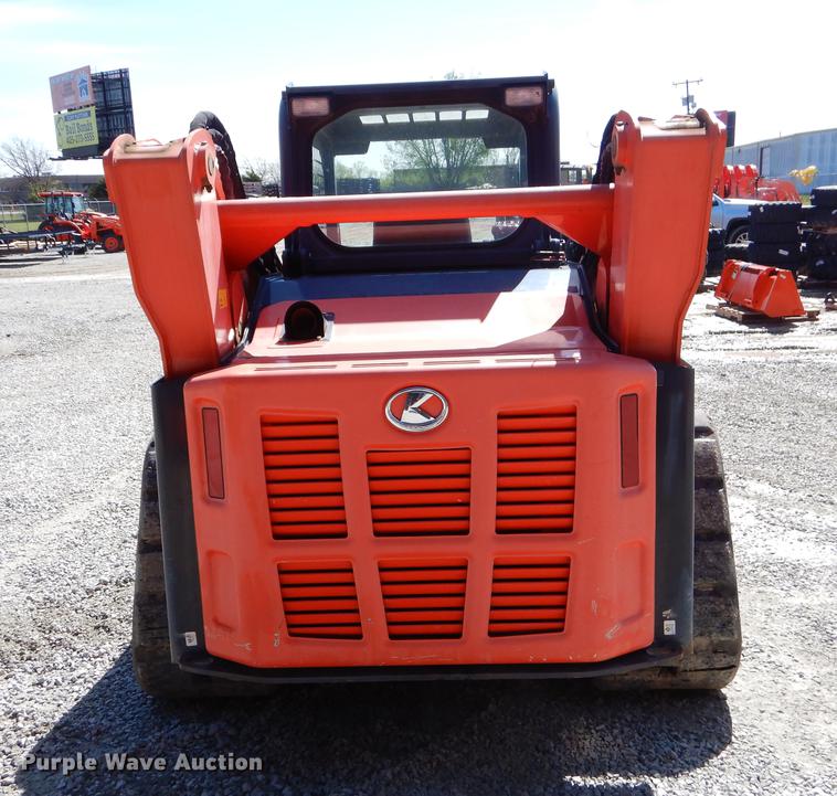 image for item EI9023 2013 Kubota SVL90-2 skid steer