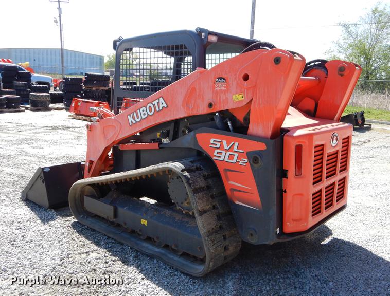 image for item EI9023 2013 Kubota SVL90-2 skid steer