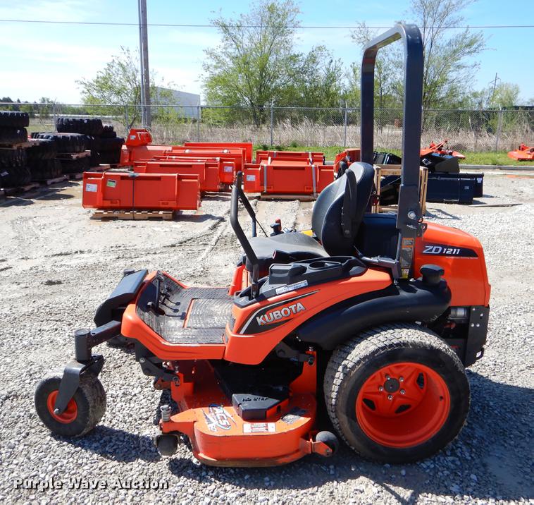 image for item EI9024 2016 Kubota ZD1211 ZTR lawn mower