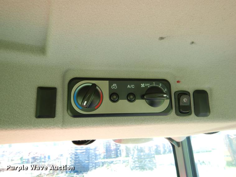 image for item EI9030 2015 Kubota L3560 HST tractor