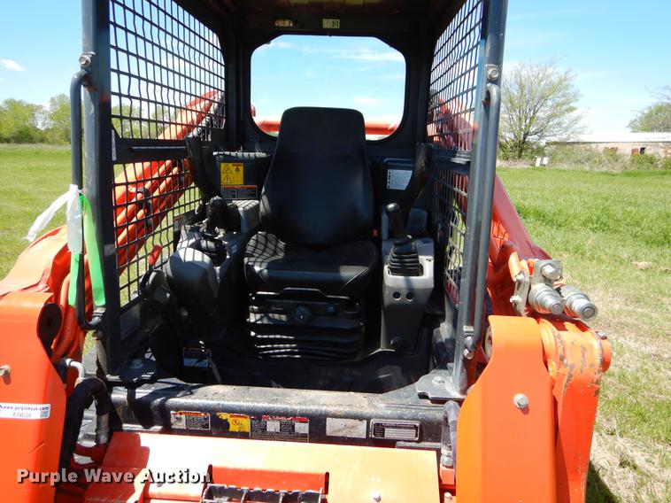 image for item EI9034 2013 Kubota SVL75-2 skid steer