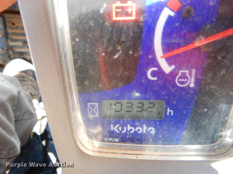 image for item EI9034 2013 Kubota SVL75-2 skid steer