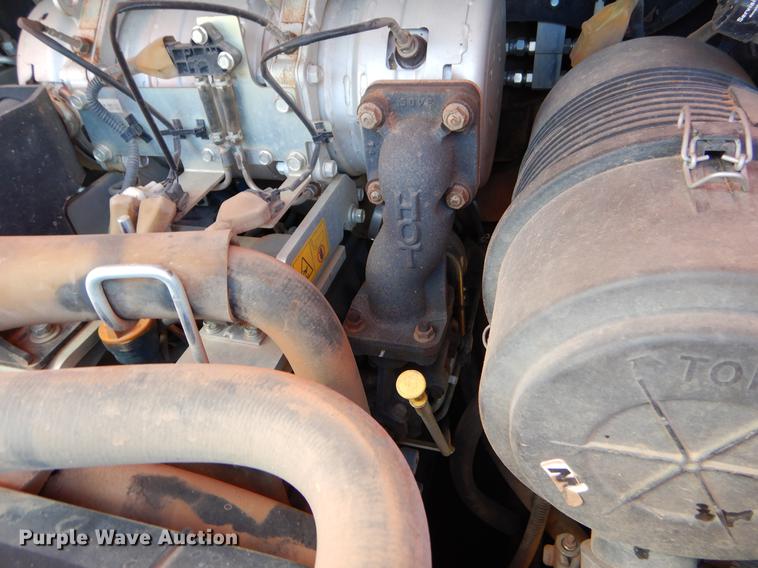 image for item EI9034 2013 Kubota SVL75-2 skid steer