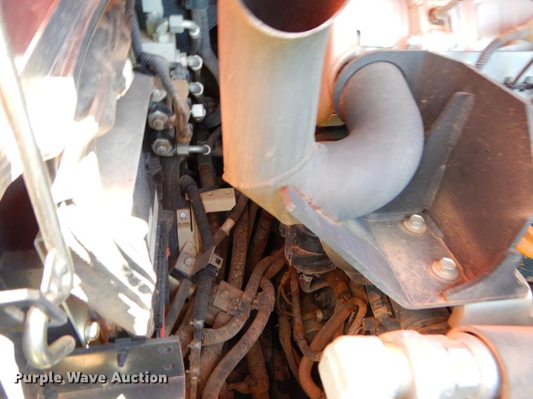 image for item EI9034 2013 Kubota SVL75-2 skid steer