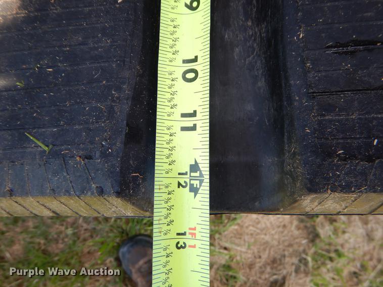 image for item EI9034 2013 Kubota SVL75-2 skid steer