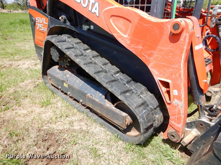 image for item EI9034 2013 Kubota SVL75-2 skid steer