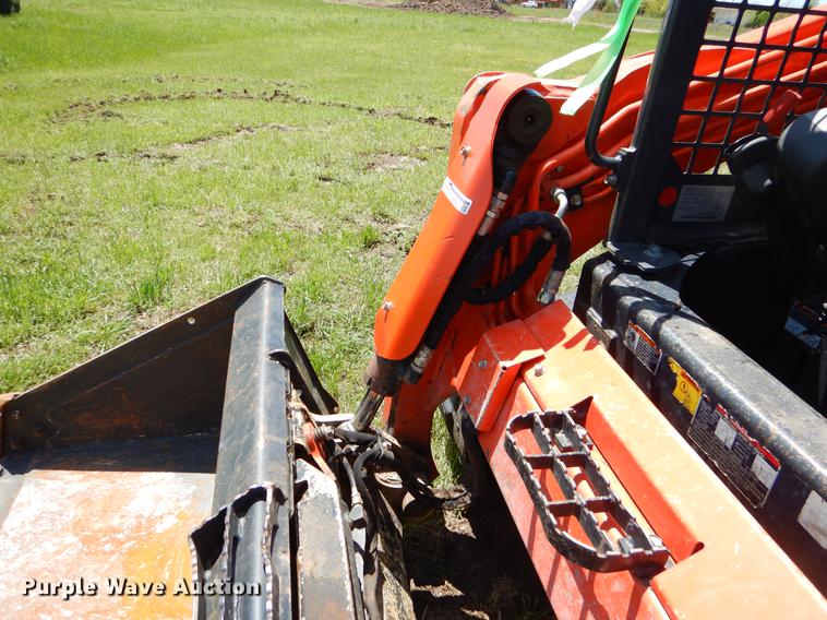 image for item EI9034 2013 Kubota SVL75-2 skid steer