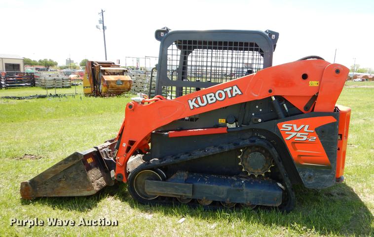 image for item EI9035 2015 Kubota SVL75-2 skid steer