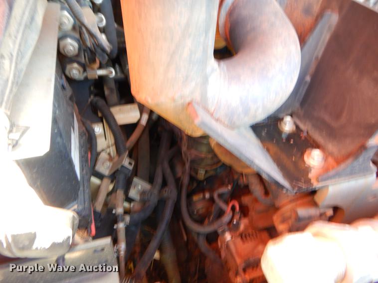 image for item EI9035 2015 Kubota SVL75-2 skid steer