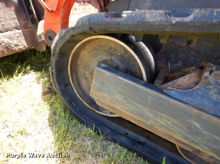 image for item EI9035 2015 Kubota SVL75-2 skid steer