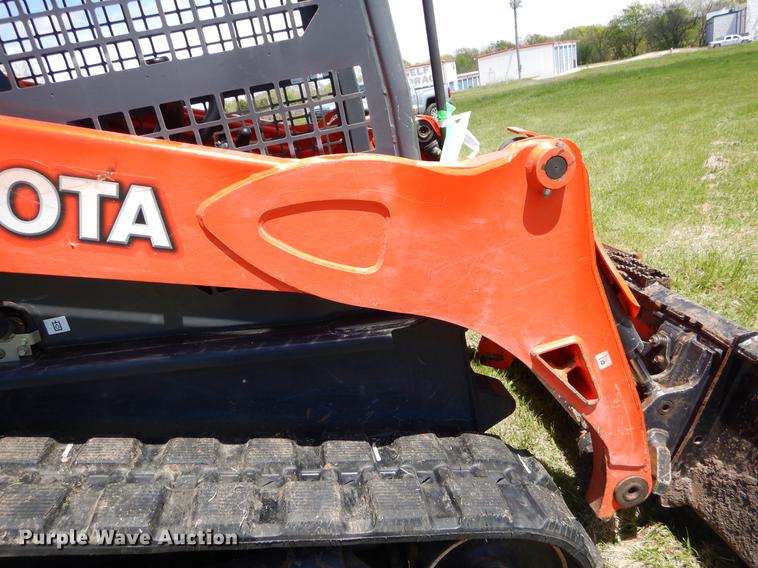 image for item EI9035 2015 Kubota SVL75-2 skid steer