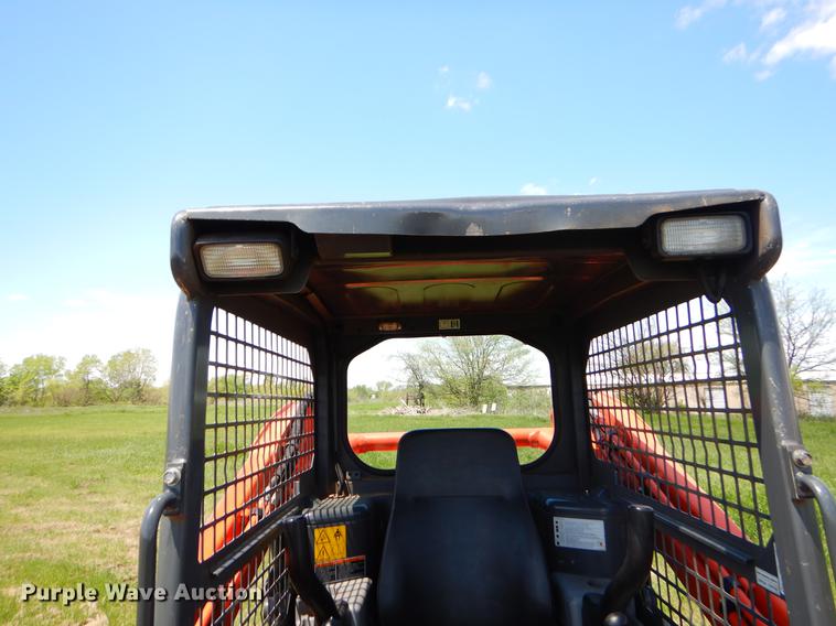 image for item EI9035 2015 Kubota SVL75-2 skid steer