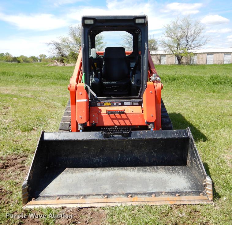 image for item EI9039 2015 Kubota SVL75-2 skid steer