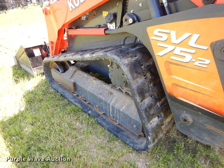 image for item EI9039 2015 Kubota SVL75-2 skid steer