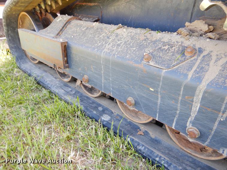 image for item EI9039 2015 Kubota SVL75-2 skid steer