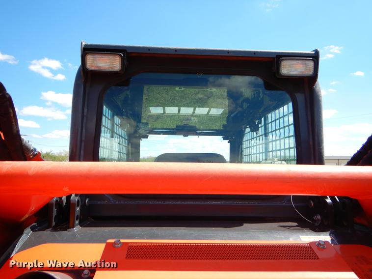 image for item EI9039 2015 Kubota SVL75-2 skid steer