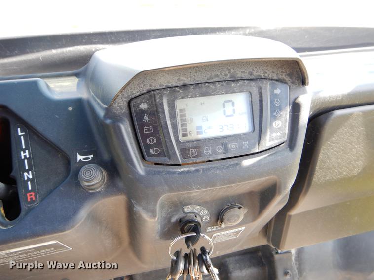 image for item EI9040 2016 Kubota RTV1140 utility vehicle