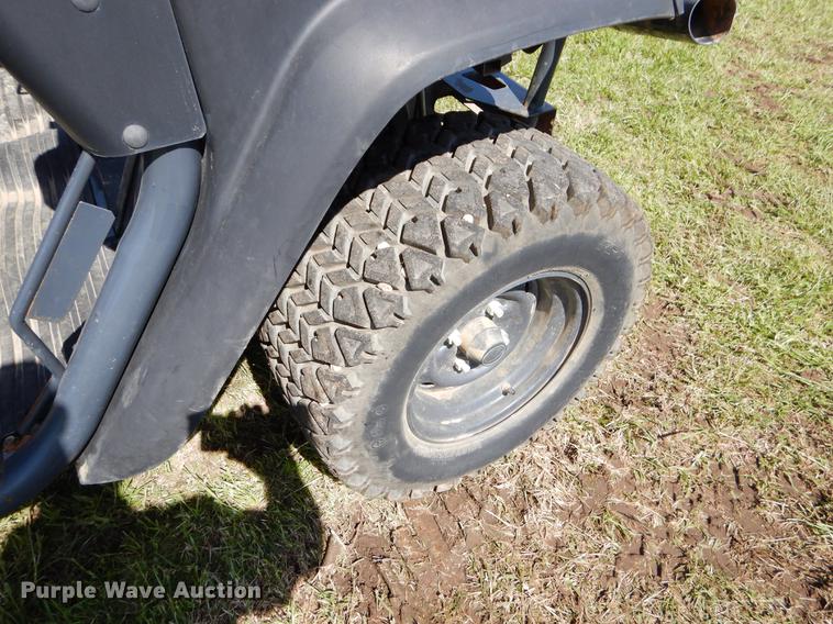 image for item EI9040 2016 Kubota RTV1140 utility vehicle