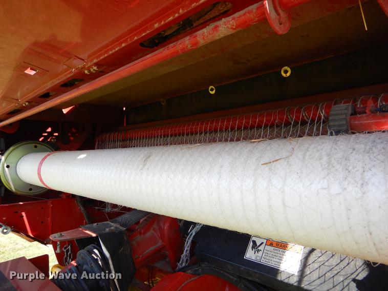 image for item EI9042 2011 New Holland BR7090 round baler