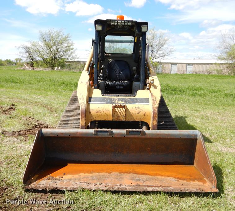 image for item EI9043 2005 Caterpillar 287B skid steer
