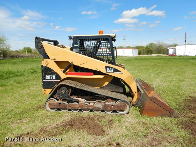 image for item EI9043 2005 Caterpillar 287B skid steer