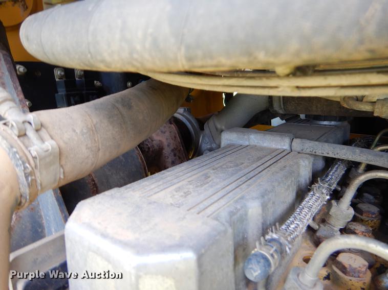 image for item EI9043 2005 Caterpillar 287B skid steer