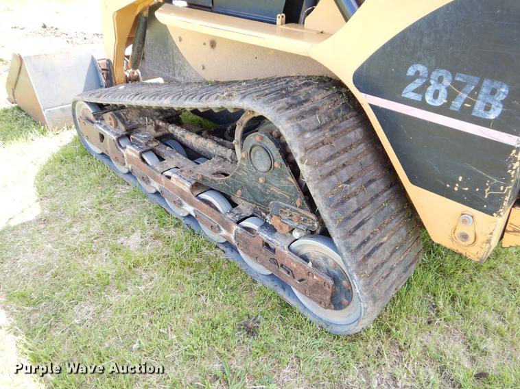 image for item EI9043 2005 Caterpillar 287B skid steer