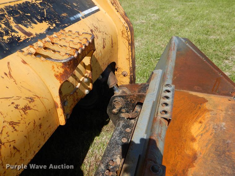 image for item EI9043 2005 Caterpillar 287B skid steer