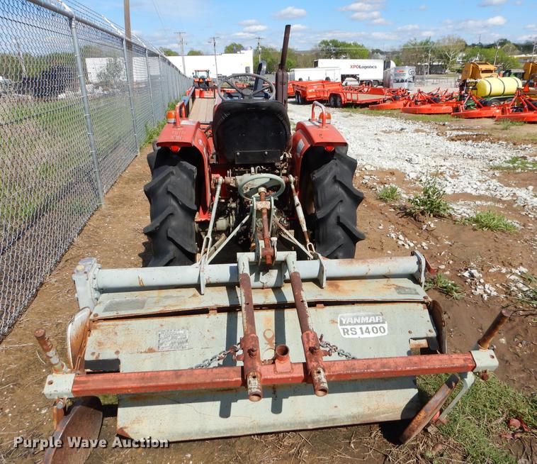 image for item EI9048 Yanmar YM2000B tractor