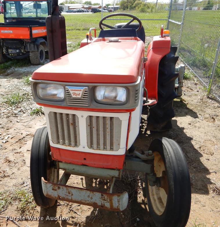 image for item EI9048 Yanmar YM2000B tractor