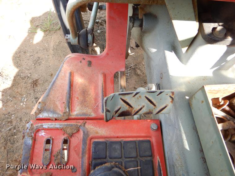 image for item EI9048 Yanmar YM2000B tractor