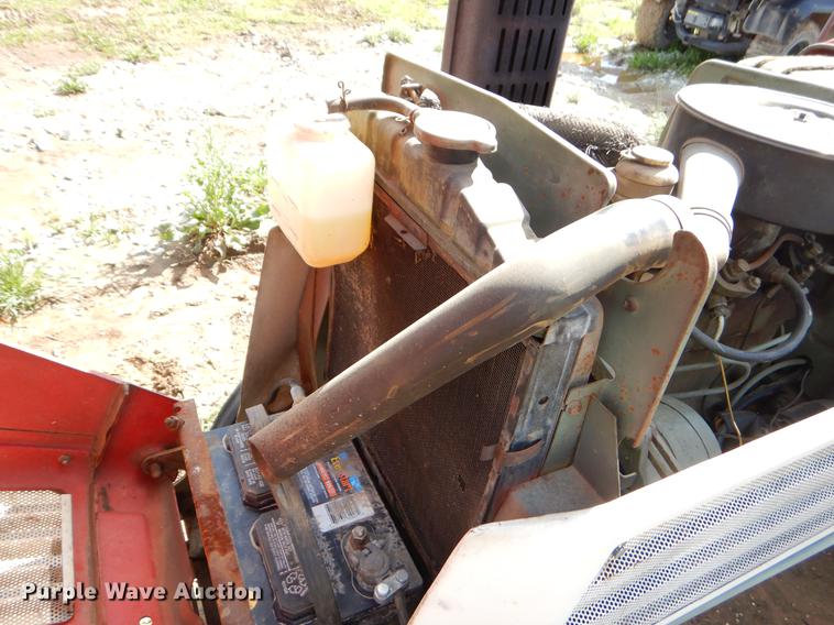 image for item EI9048 Yanmar YM2000B tractor