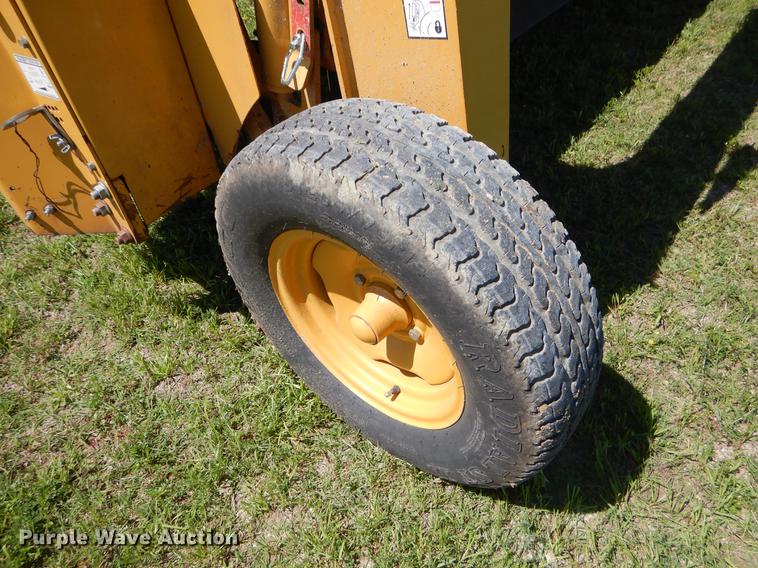 image for item EI9051 Vermeer TM800 disc mower