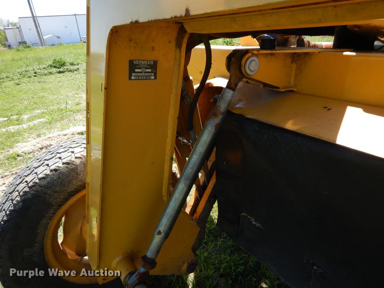 image for item EI9051 Vermeer TM800 disc mower