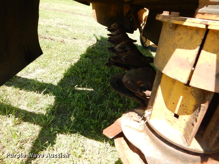 image for item EI9051 Vermeer TM800 disc mower