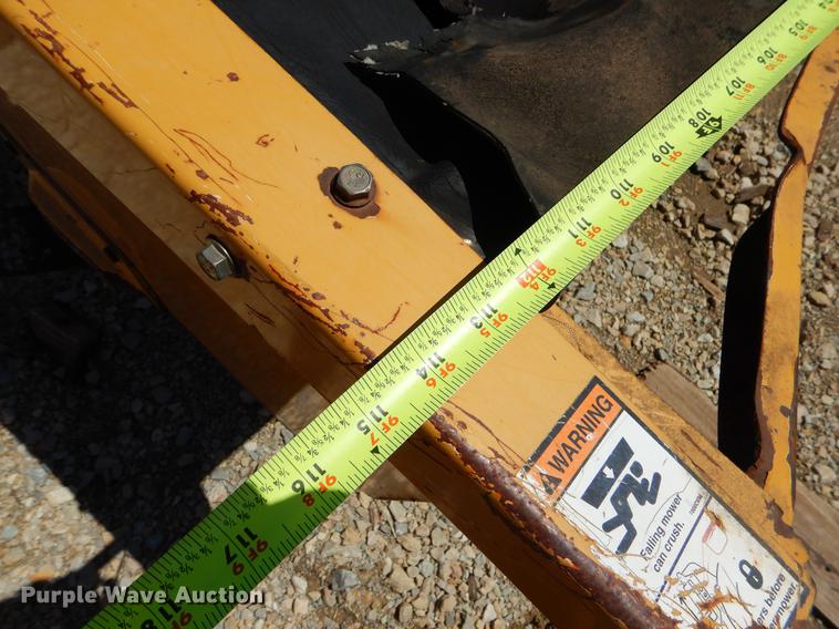 image for item EI9051 Vermeer TM800 disc mower