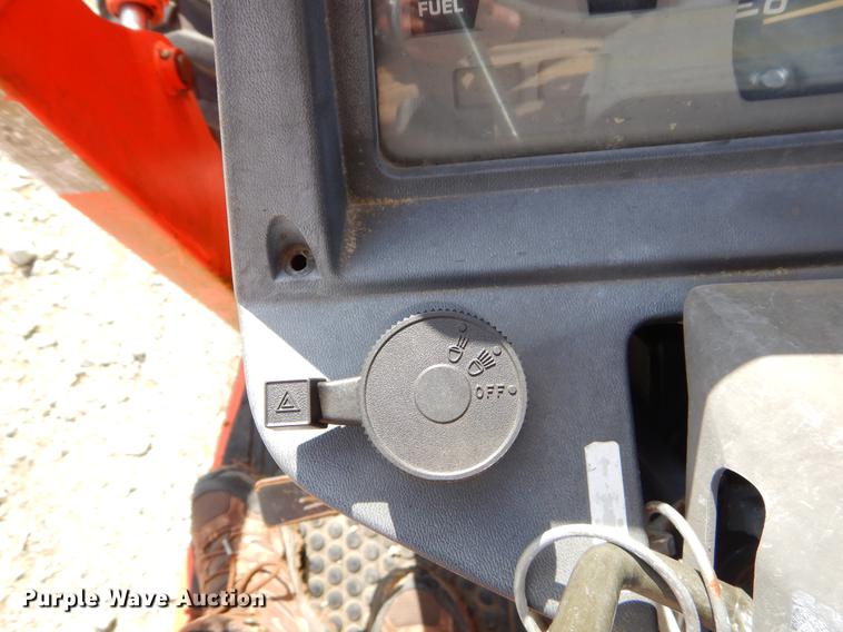 image for item EI9053 1997 Kubota L35 tractor